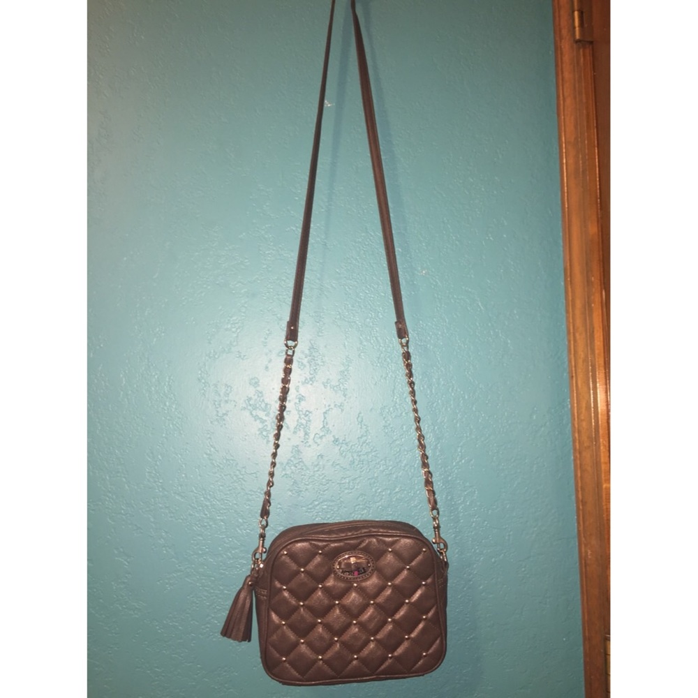 Betseyville crossbody bag!